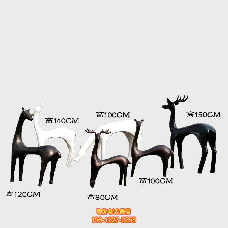抽象動(dòng)物雕塑，用玻璃鋼裝點(diǎn)廣場(chǎng)售樓部